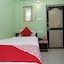 Oyo 15443 Hotel Mega Palace