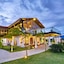 Fox Kandy By Fox Resorts- Luxury In The Mist