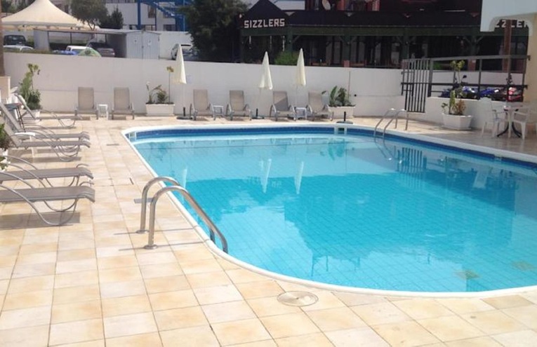 piscinas  - 1