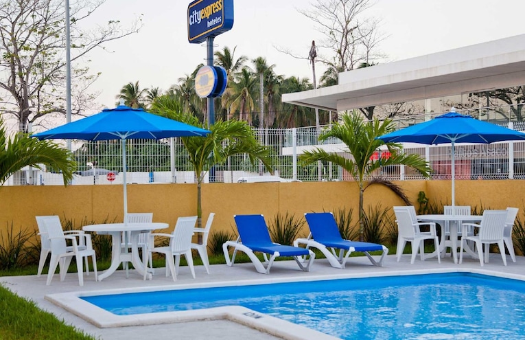 piscinas  - 1