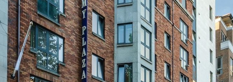 Academy Plaza Hotel